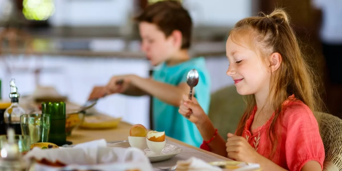 Alimentația sănătoasă joacă un rol important în asigurarea unei bune dezvoltări fizice și cognitive