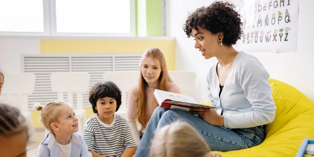 Explicați-le copiilor diferența dintre a fi asertiv și a fi agresiv