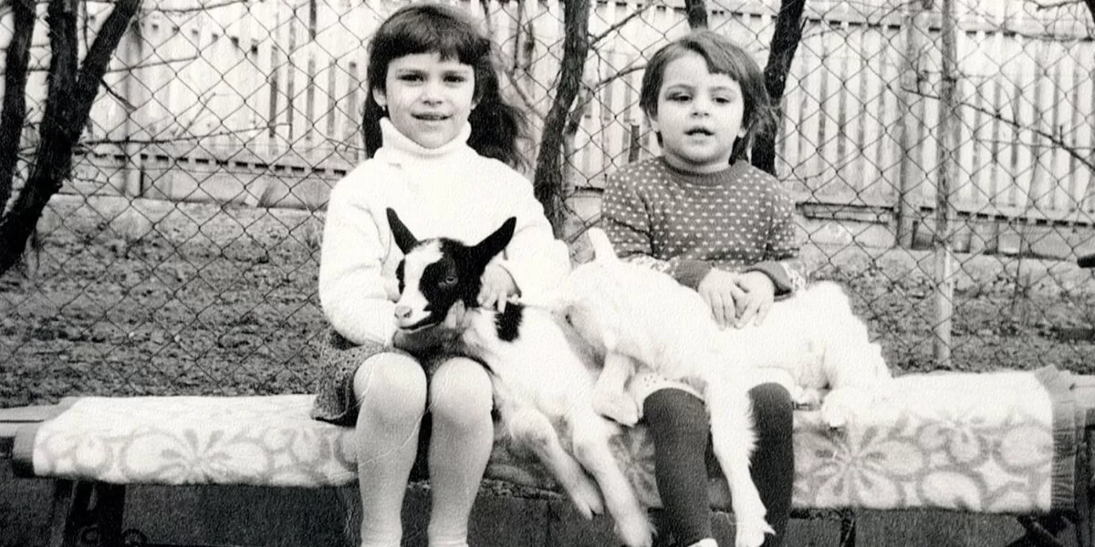 Împreună cu Roxana și căprițele noastre, 1989