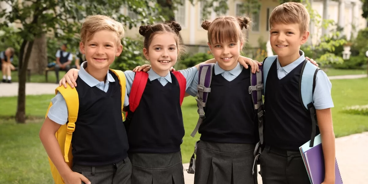 Când vor merge elevii la cursuri în anul școlar 2025-2026